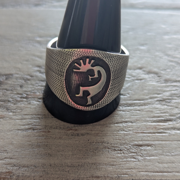 Vintage Native American Kokopelli Ring  Size 13 1/2 - Picture 2 of 10
